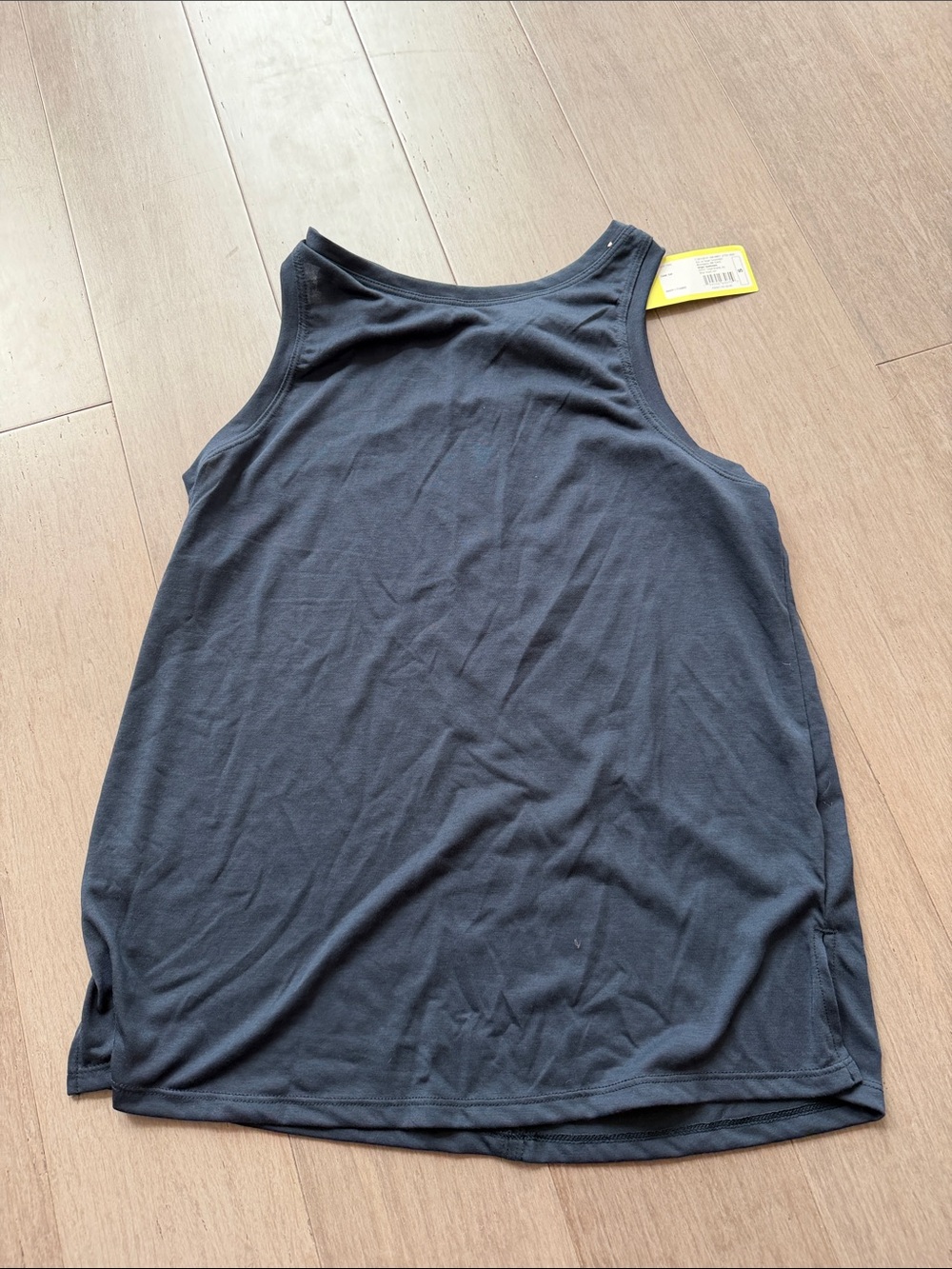 Women’s Navy All in Motion Tank Top - Lightweight Everyday Tee NWT size S